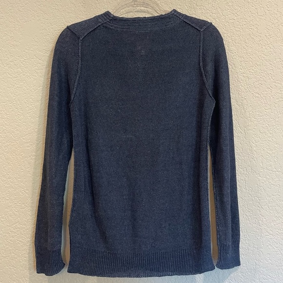 Tory Burch Orrin 100% Linen Sweater Tunic in Navy with Gold Hardware - Picture 2 of 4